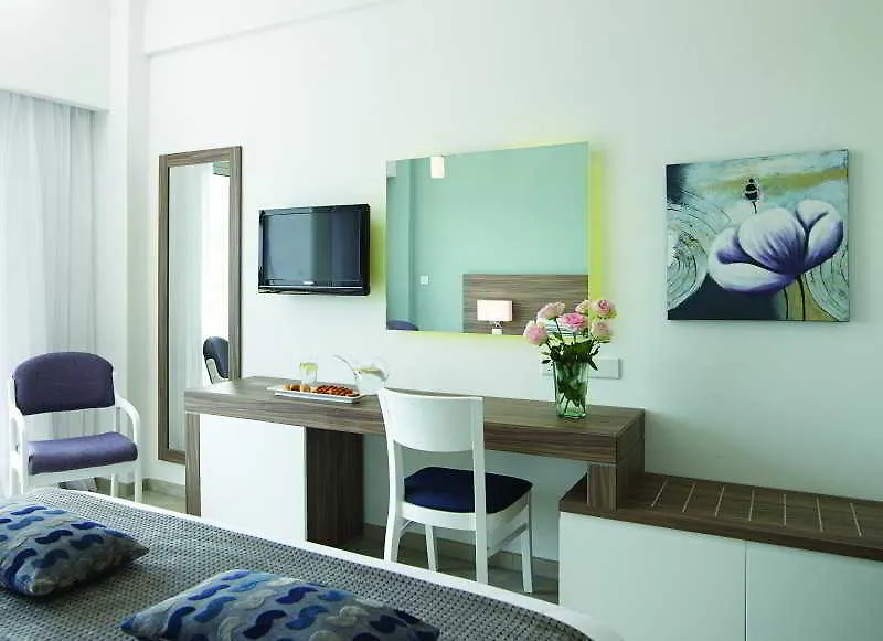 Sentido Kouzalis Beach Hotel Protaras