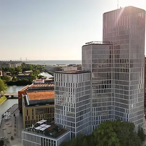 Clarion Live 4*, Malmö Sverige